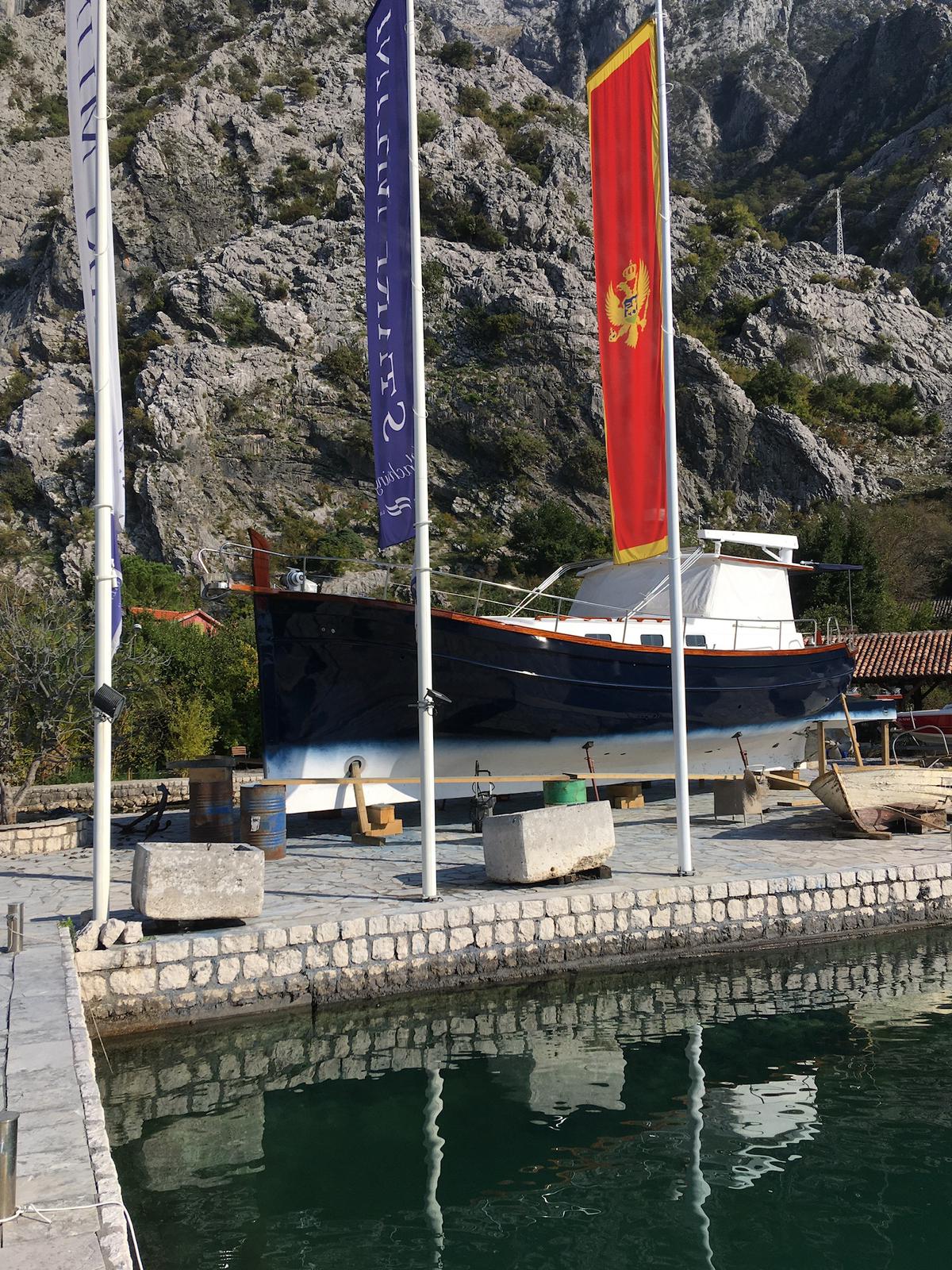 Brod restaurisan na marini